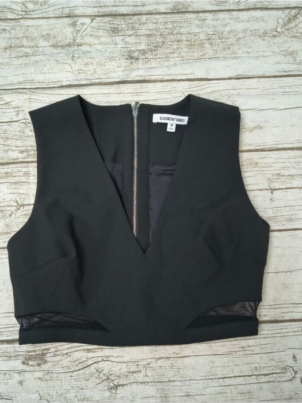 ELIZABETH AND JAMES Black Crop Top - Size Medium